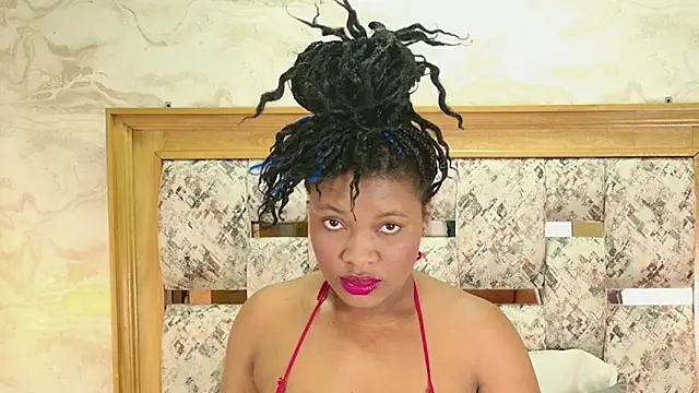 ZOLEY WATSON online show from 10-16-25, 03:07