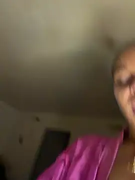 Snapshot of yummy0322 chatting on 02-15-26, 02:41 yummy0322 online show from 02-15-26, 02:41