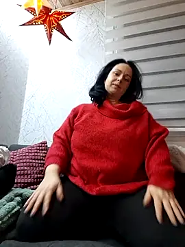 Chrissy Christal online show from 11-26-25, 06:31