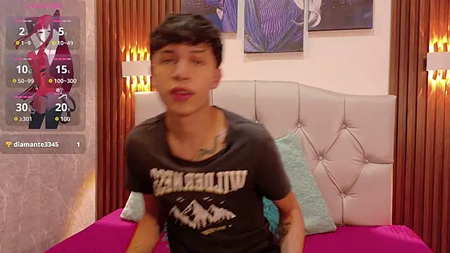 Axel  Evans online show from 09-22-25, 05:04