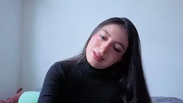 MiaKimky online show from 10-20-25, 04:29