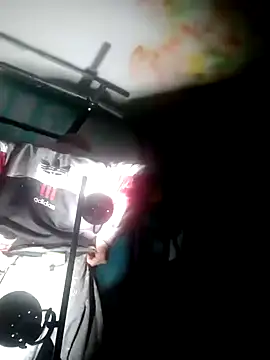 Snapshot of Zk1980 chatting on 10-25-25, 03:14 Zk1980 online show from 10-25-25, 03:14