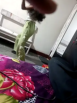 Snapshot of zebba12 chatting on 11-07-25, 01:55 zebba12 online show from 11-07-25, 01:55