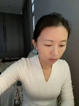 haiyan125216 online show from 11-11-25, 05:40