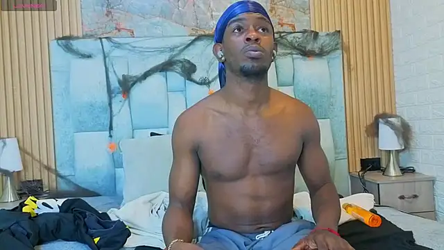 Snapshot of pipedark_ chatting on 10-19-25, 03:18 pipedark online show from 10-19-25, 03:18