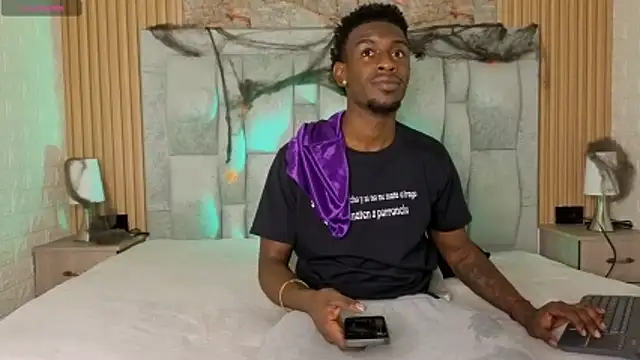 Snapshot of pipedark_ chatting on 10-21-25, 03:51 pipedark online show from 10-21-25, 03:51