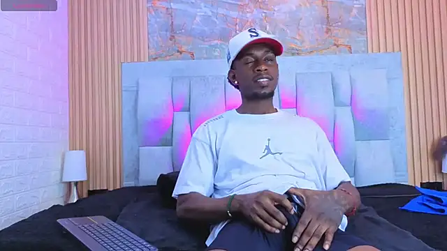 Snapshot of pipedark_ chatting on 11-05-25, 03:06 pipedark online show from 11-05-25, 03:06