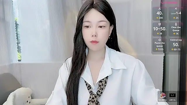 Snapshot of Bella_Ava chatting on 11-08-25, 08:14 Bella Ava online show from 11-08-25, 08:14