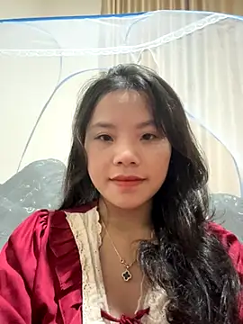 Bella 7777 online show from 10-13-25, 03:45