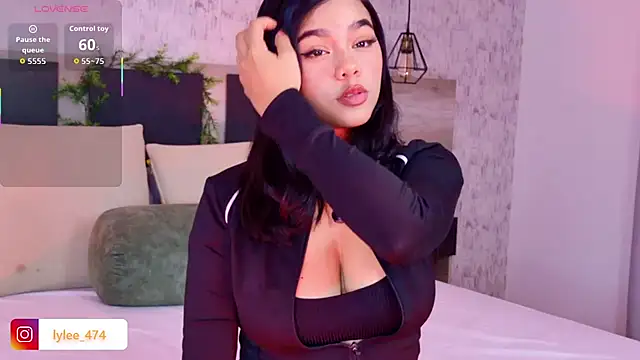 Snapshot of Celine_Lee chatting on 02-24-26, 07:34 Celine Lee online show from 02-24-26, 07:34