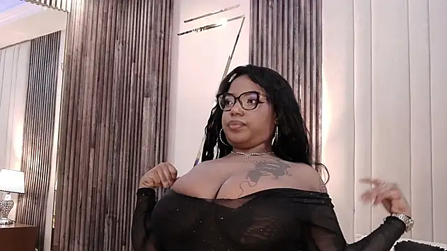 SheilaCoopers  online show from 10-20-25, 11:21