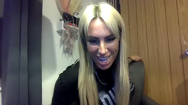 poppyinga1 online show from 02-13-26, 07:10