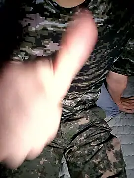 Snapshot of 111owo111 chatting on 09-30-25, 02:11 111owo111 online show from 09-30-25, 02:11