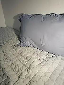 Snapshot of 111owo111 chatting on 10-20-25, 03:01 111owo111 online show from 10-20-25, 03:01