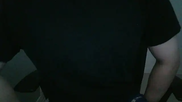 Snapshot of 111owo111 chatting on 10-30-25, 02:07 111owo111 online show from 10-30-25, 02:07