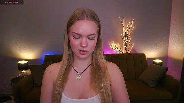 CelesteNoir online show from 11-11-25, 08:03