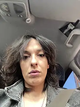 Snapshot of Piggiteablacktea chatting on 04-15-26, 02:57 Piggiteablacktea online show from 04-15-26, 02:57