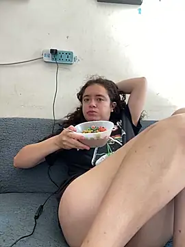 Snapshot of Lucy_YupiSweet chatting on 11-20-25, 05:45 Lucy YupiSweet online show from 11-20-25, 05:45