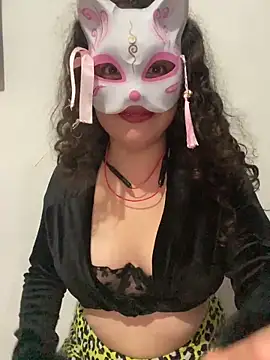 Snapshot of Lucy_YupiSweet chatting on 02-03-26, 05:16 Lucy YupiSweet online show from 02-03-26, 05:16