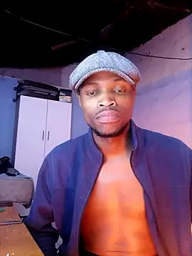 Snapshot of Mkuyone chatting on 09-12-25, 11:15 Mkuyone online show from 09-12-25, 11:15