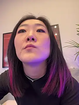 AikoYamada online show from 01-16-26, 05:55