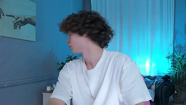 Snapshot of Tommy_Jamm chatting on 10-22-25, 10:15 Tommy Jamm online show from 10-22-25, 10:15