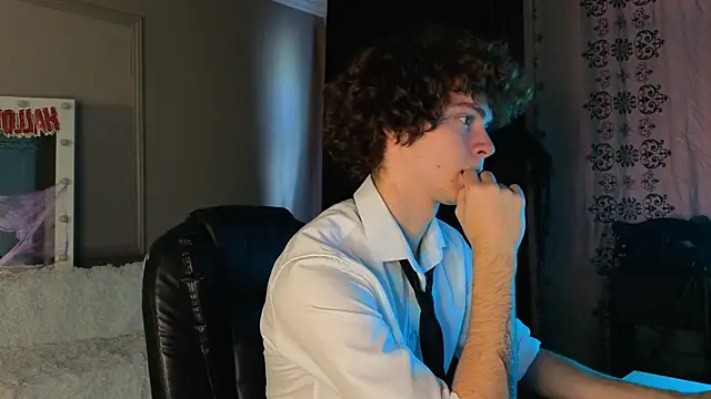 Snapshot of Tommy_Jamm chatting on 11-04-25, 09:30 Tommy Jamm online show from 11-04-25, 09:30