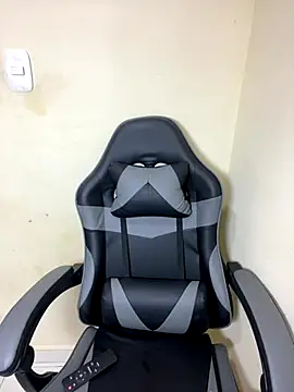 Vliacoooper2 online show from 09-13-25, 08:47