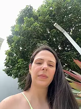 Snapshot of Lady_LauraRose chatting on 11-14-25, 07:12 Lady LauraRose online show from 11-14-25, 07:12