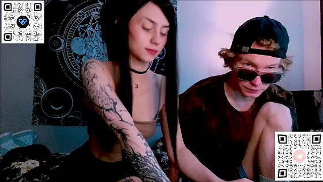 Snapshot of poisondevotion chatting on 11-10-25, 10:25 poisondevotion online show from 11-10-25, 10:25