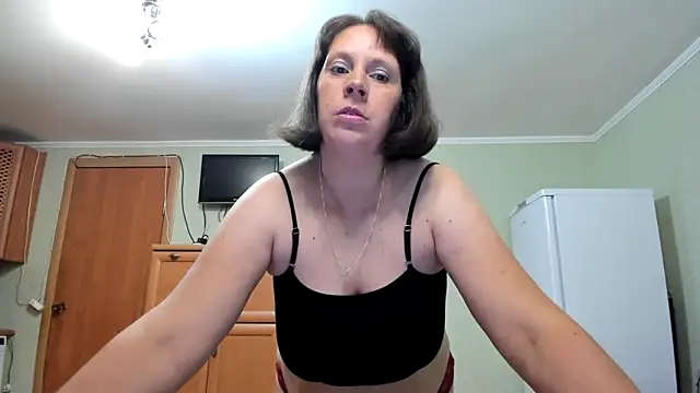 KATTYWARM  online show from 09-29-25, 10:47