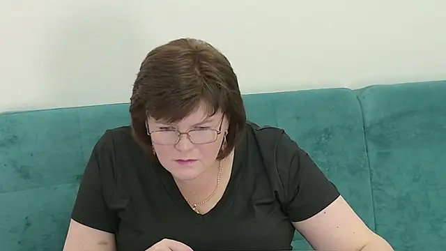 Sandra Sunrise online show from 10-29-25, 09:44