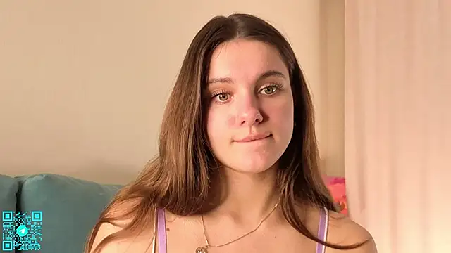 chloemilka online show from 11-22-25, 05:23