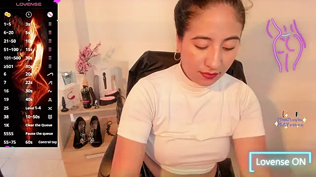 Viviene Price online show from 09-25-25, 02:10