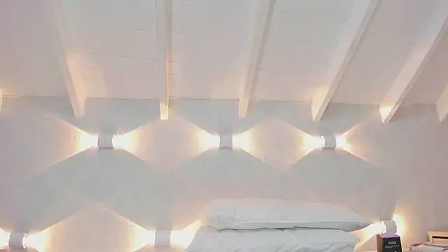 Princesita Sofia  online show from 10-21-25, 08:20