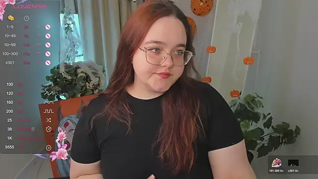 Snapshot of Neko_Moor chatting on 11-01-25, 08:33 Neko Moor online show from 11-01-25, 08:33