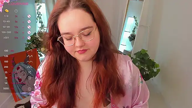 Snapshot of Neko_Moor chatting on 11-19-25, 09:04 Neko Moor online show from 11-19-25, 09:04