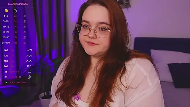 Snapshot of Neko_Moor chatting on 12-17-25, 08:59 Neko Moor online show from 12-17-25, 08:59