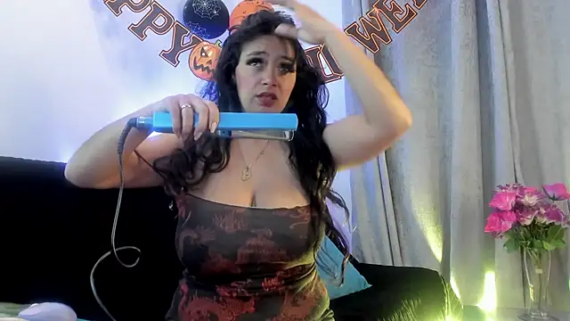 Maitte love online show from 10-20-25, 10:27