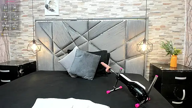 MELODY FIRE  online show from 11-07-25, 02:28