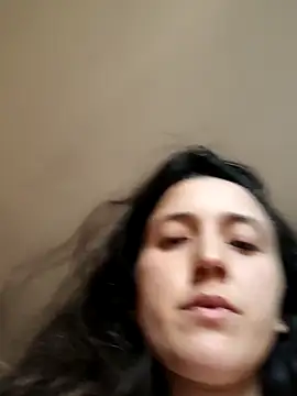 Snapshot of Bygambilia912 chatting on 11-02-25, 10:34 Bygambilia912 online show from 11-02-25, 10:34