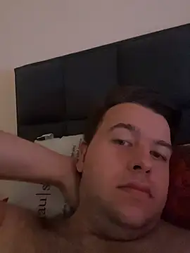 Snapshot of Lars2306 chatting on 10-24-25, 09:28 Lars2306 online show from 10-24-25, 09:28