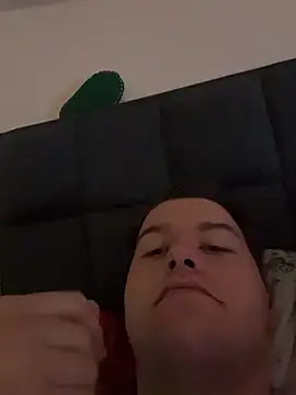 Snapshot of Lars2306 chatting on 10-28-25, 11:03 Lars2306 online show from 10-28-25, 11:03