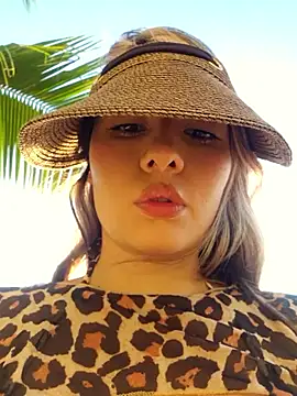 Natasanz online show from 12-22-25, 10:07