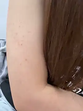 PhuongNhi21 online show from 10-10-25, 01:43