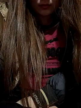 PhuongNhi21 online show from 11-12-25, 01:55