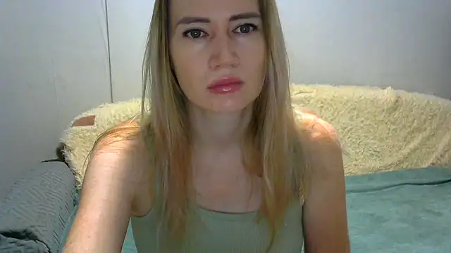 JessFoxxx online show from 10-01-25, 03:56