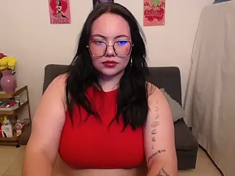 Snapshot of maily888_ chatting on 11-22-25, 01:04 maily888 online show from 11-22-25, 01:04