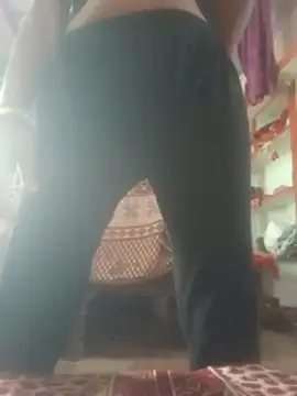 Snapshot of Desi_couple305 chatting on 11-10-25, 03:16 Desi couple305 online show from 11-10-25, 03:16