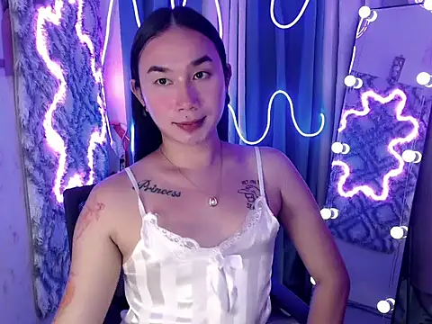 in yourdreamstarxx online show from 11-25-25, 01:22